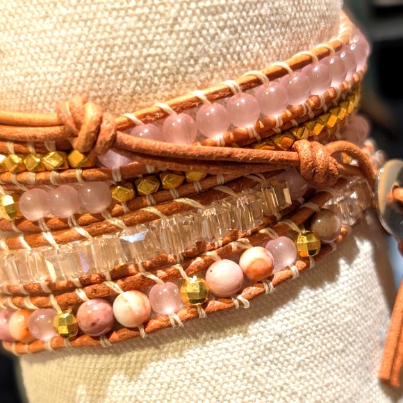 Gorgeous handmade rose quartz BoHo wrap bracelet - Picture 8 of 12